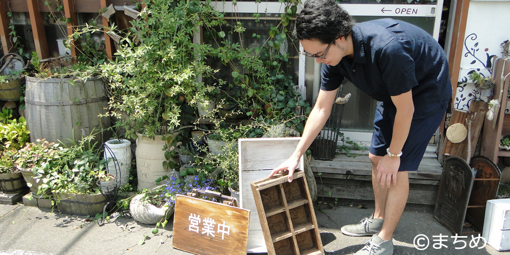 「海福雑貨」の主・遠藤和海さん